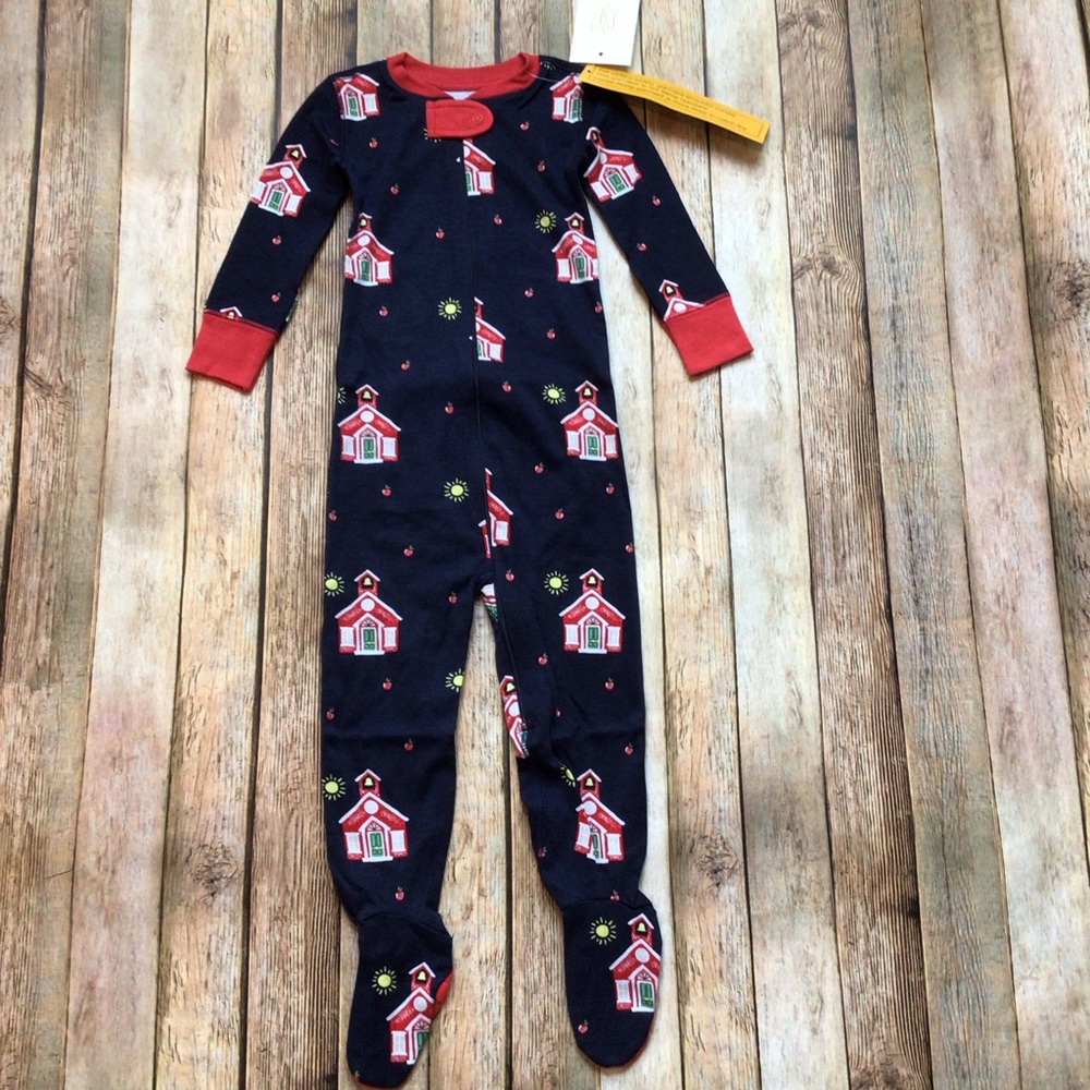 NWT Beaufort Bonnet TBBC Happy Little School House Knox’s Night Night